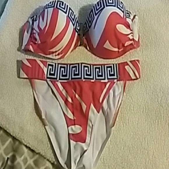 Aztec bikini - Picture 2 of 4